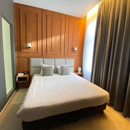 Hotel Esperance บรัสเซลส์ ภายนอก รูปภาพ