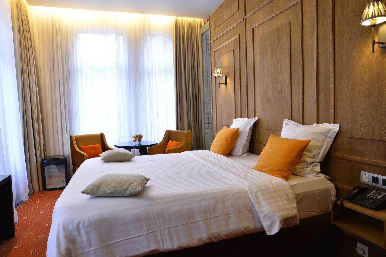 Hotel Esperance บรัสเซลส์ ภายนอก รูปภาพ
