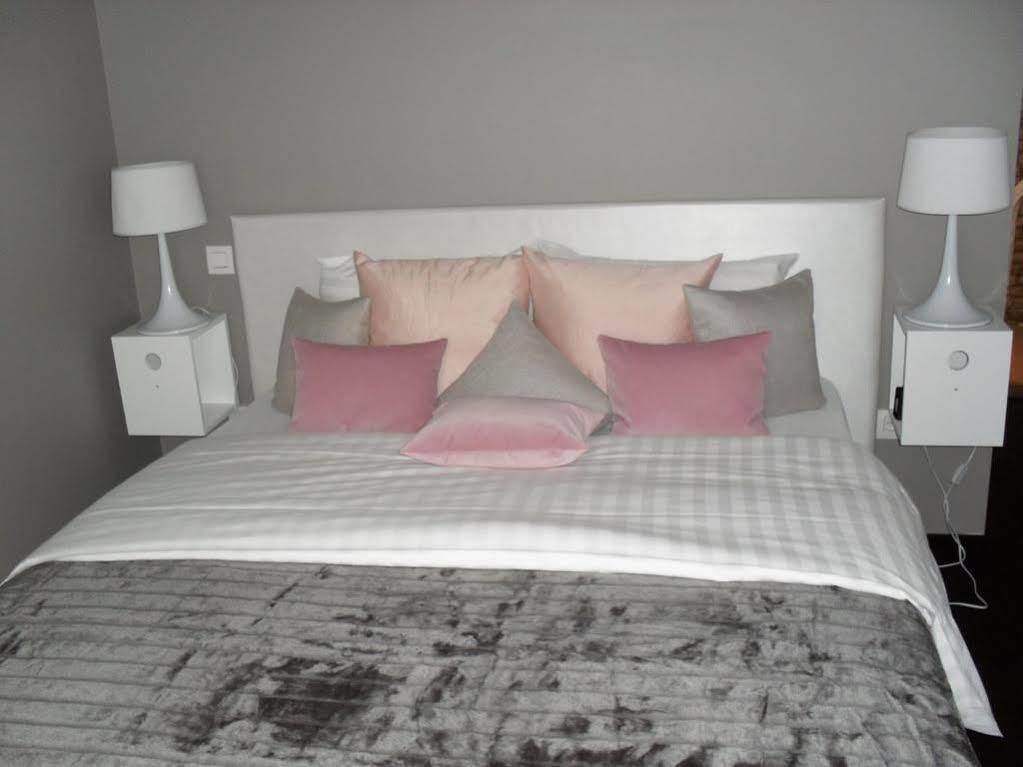 Hotel Esperance บรัสเซลส์ ภายนอก รูปภาพ