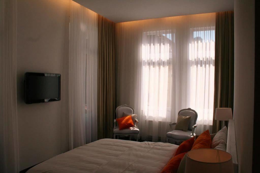 Hotel Esperance บรัสเซลส์ ภายนอก รูปภาพ